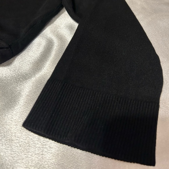 White House Black Market Cardigan - Picture 4 of 6